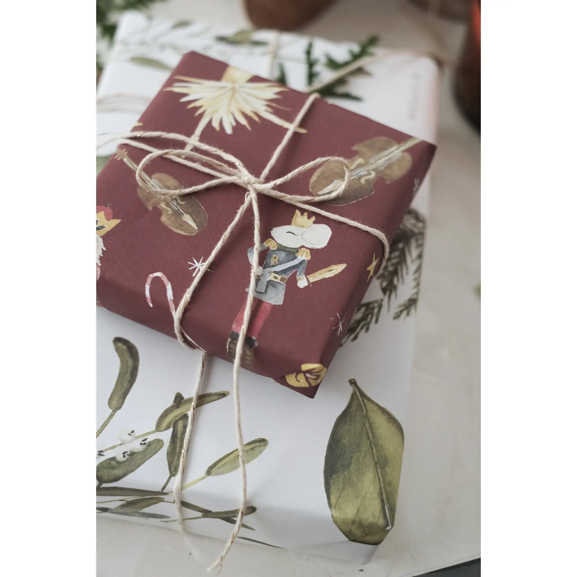 Gift wrap sheets (a)